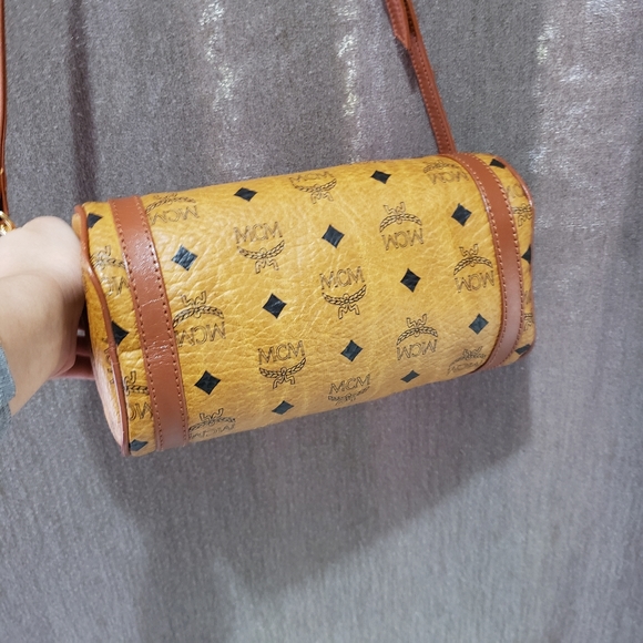 3️⃣0️⃣0️⃣Auth MCM Papillon made in Germany - Picture 7 of 16